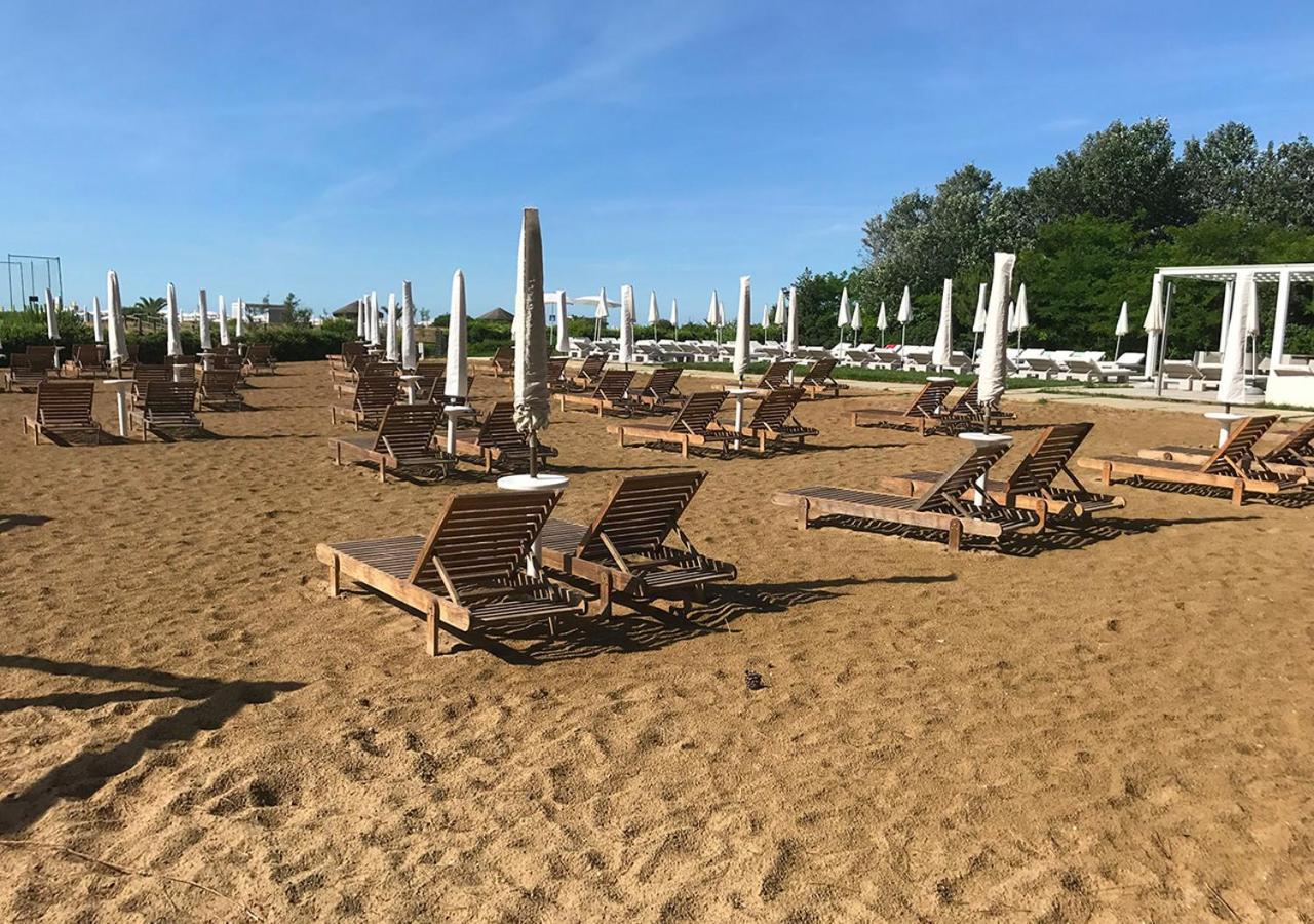 Hotel Mediterraneo Suite&Residence Lido di Jesolo Exterior foto