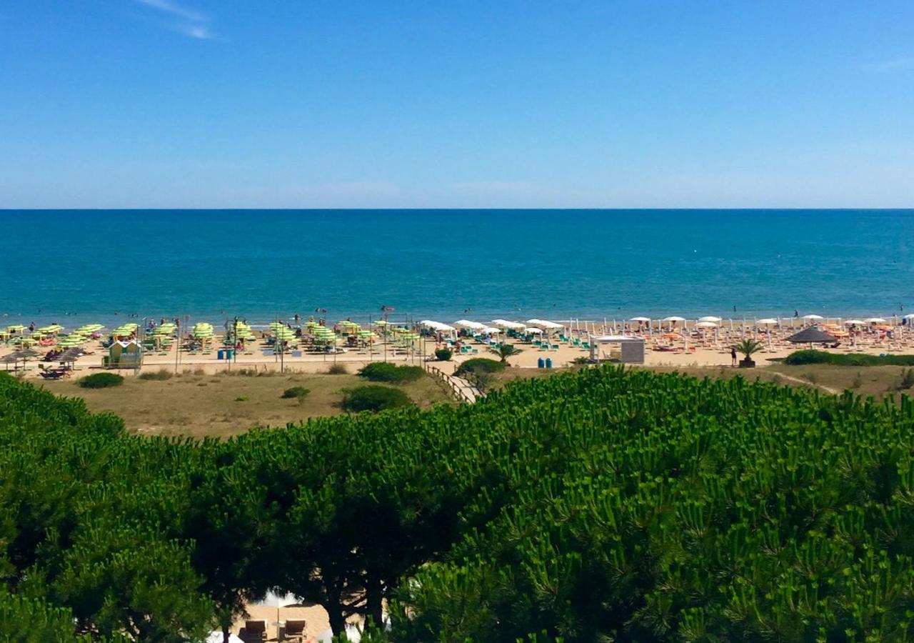 Hotel Mediterraneo Suite&Residence Lido di Jesolo Exterior foto